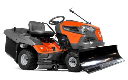 Tractor
  cortacésped HUSQVARNA TC 238T – pack de invierno 120 Plus