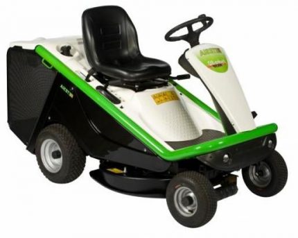 Cortacésped
  profesional con operador a bordo Etesia Hydro 80 MKHP3