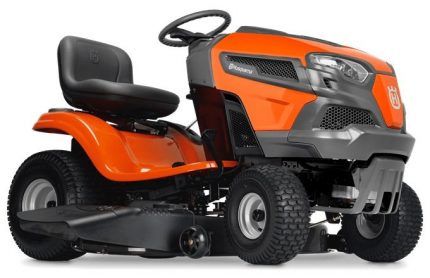 Tractor
  cortacésped Husqvarna TS 142T - modelo 2022