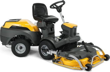 Cortacésped
  frontal Stiga Park 320 P – sin plataforma de corte – modelo 2021